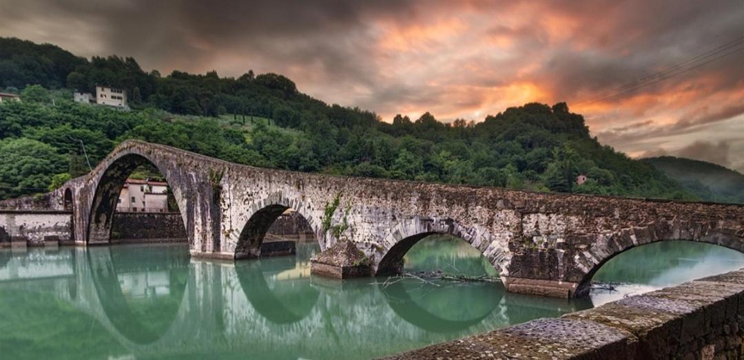 Villa Agriturismo Il Castello Borgo a Mozzano Exterior foto